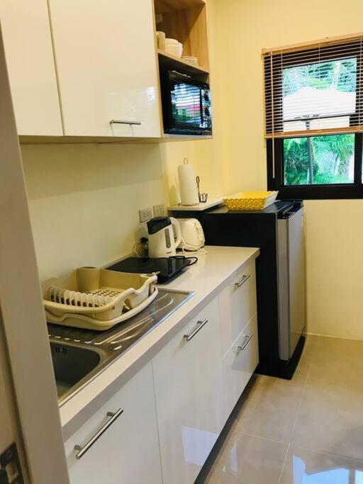 Holiday home Summer House,shared Pool, Private Bathroom And Kitchen *